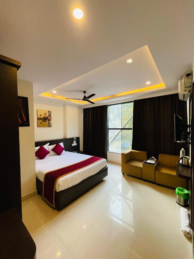 The Porch Inn Hotel/Service Apartments Bangalore Luaran gambar