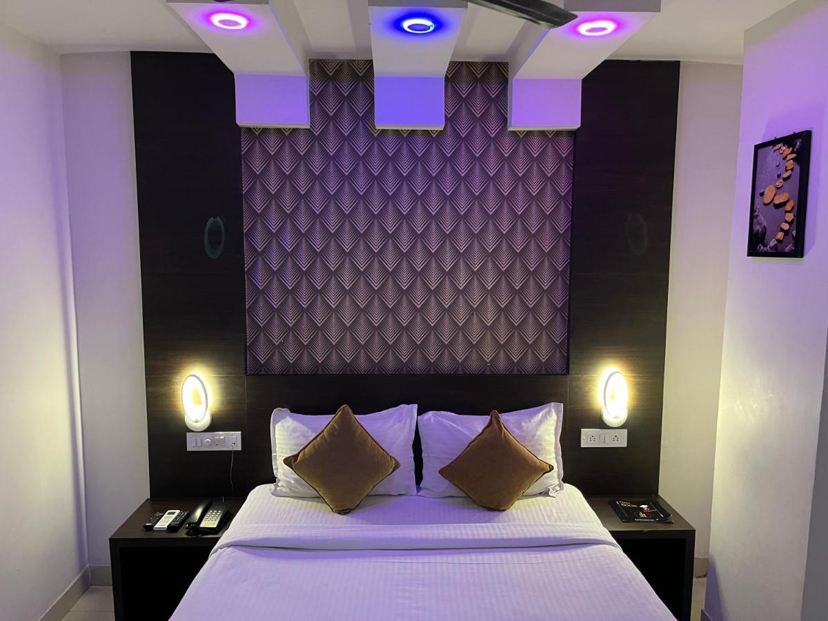 The Porch Inn Hotel/Service Apartments Bangalore Luaran gambar