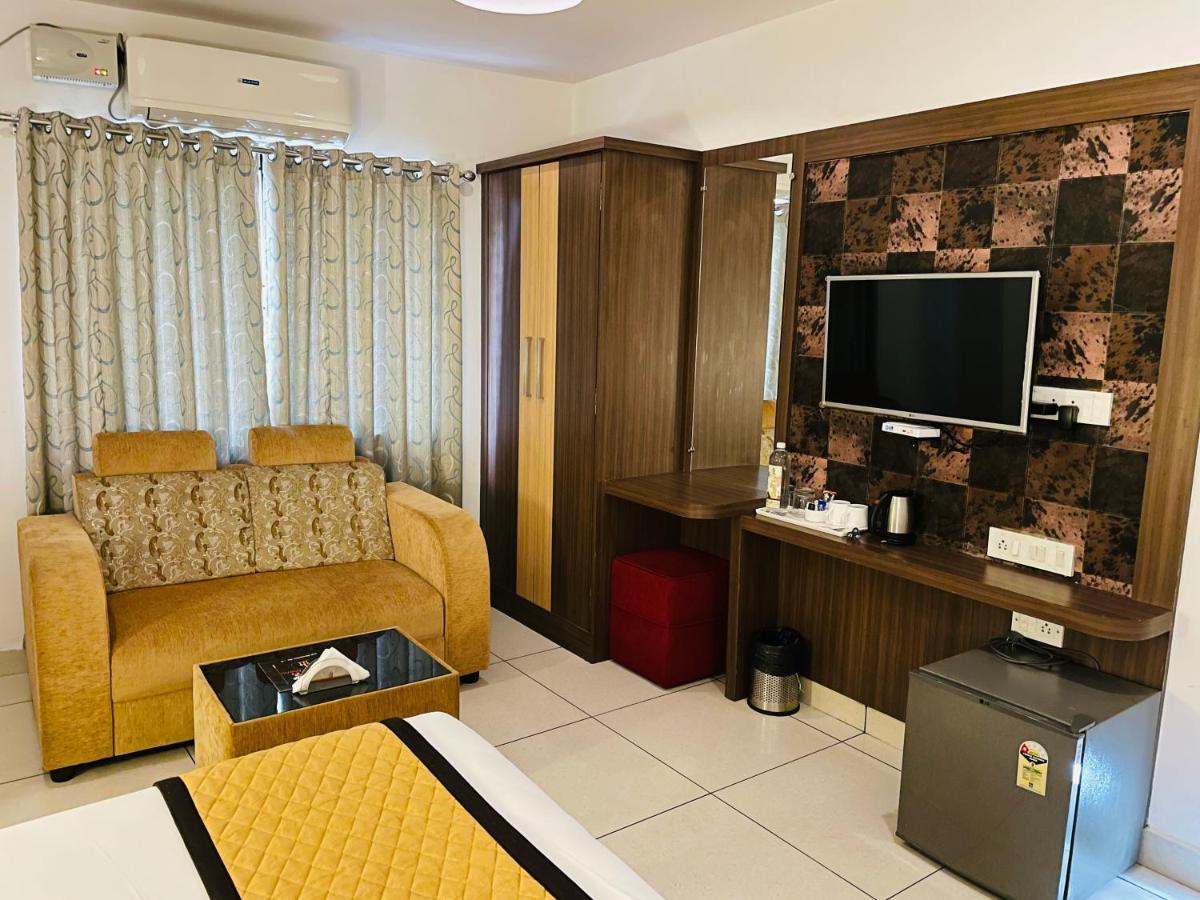 The Porch Inn Hotel/Service Apartments Bangalore Luaran gambar