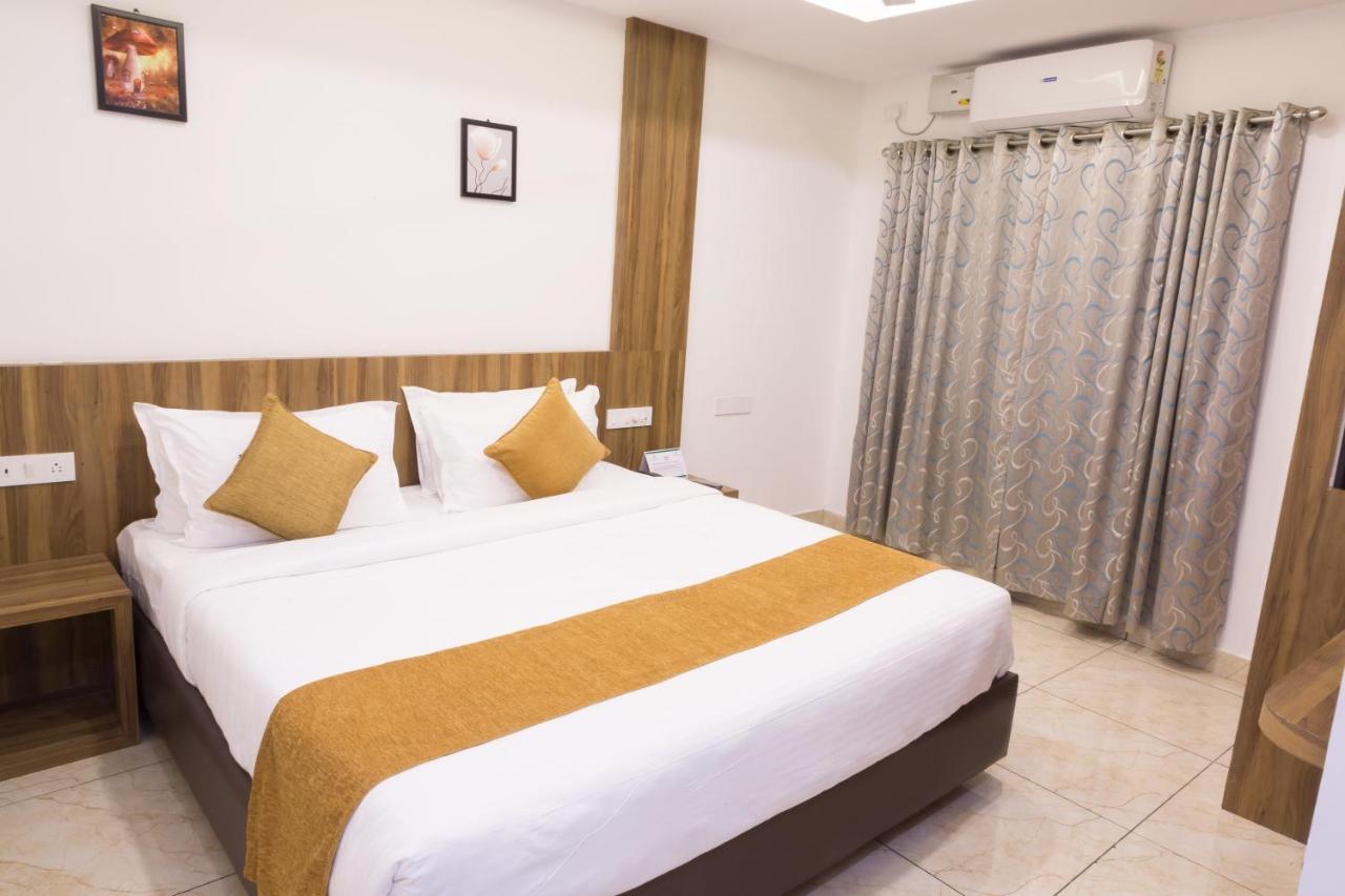 The Porch Inn Hotel/Service Apartments Bangalore Luaran gambar