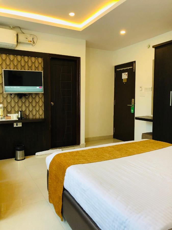 The Porch Inn Hotel/Service Apartments Bangalore Luaran gambar