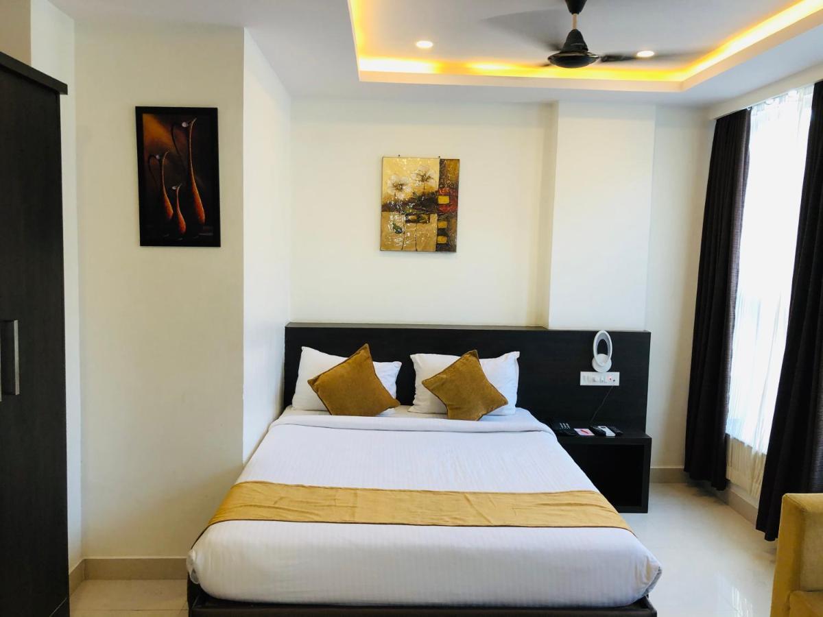 The Porch Inn Hotel/Service Apartments Bangalore Luaran gambar