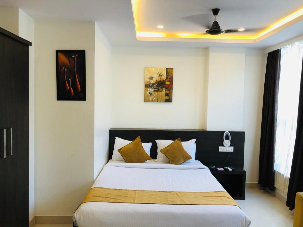 The Porch Inn Hotel/Service Apartments Bangalore Luaran gambar